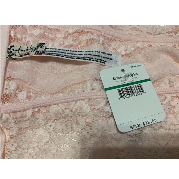 FREE PEOPLE  Large Bralette Lace Bandeau Soft Pink - Picture 8 of 9